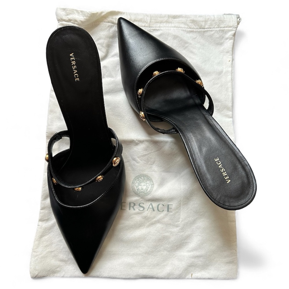 NIB Versace Vitello Medusa Tribute kitten mules black leather gold coin strap 41